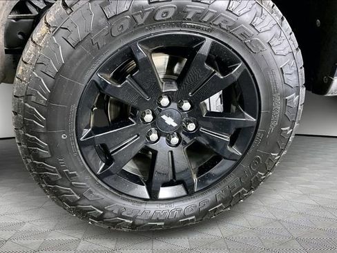 Used 2017 Chevrolet Colorado Z71 image 30