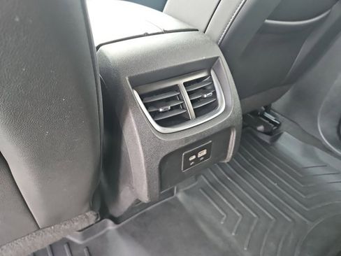 Used 2021 Chevrolet Blazer LT FWD image 24