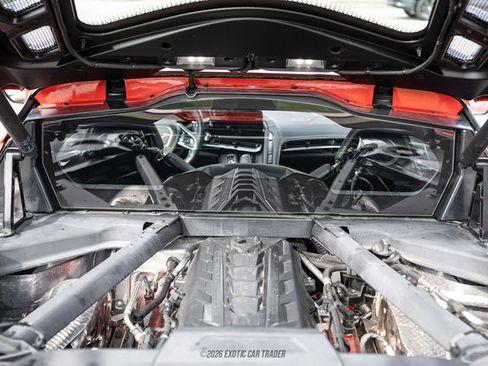 Used 2024 Chevrolet Corvette Stingray Premium Cpe w/ Z51 Performance Package RWD image 28