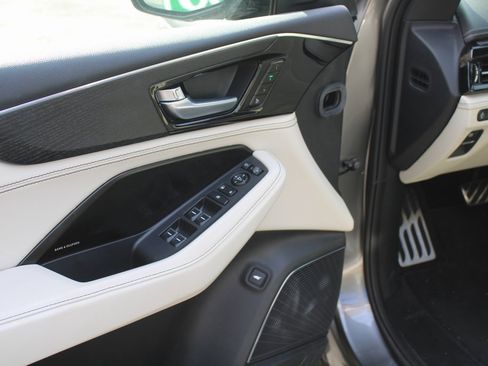 Used 2025 Acura MDX Type S image 18