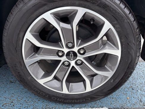 Used 2018 Chevrolet Sonic LT w/ Convenience Package image 27