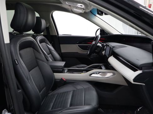 Used 2024 Lincoln Nautilus Reserve w/ Equipment Group 202A image 36