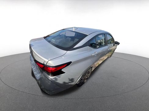 Used 2025 Nissan Versa SV image 6