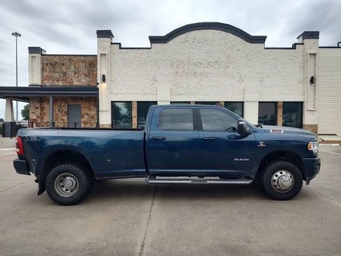 Used 2024 RAM 3500 Big Horn w/ Sport Appearance Package AWD/4WD image 2