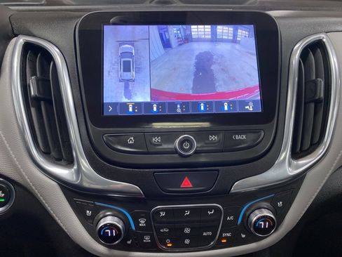 Used 2020 Chevrolet Equinox Premier AWD/4WD image 8