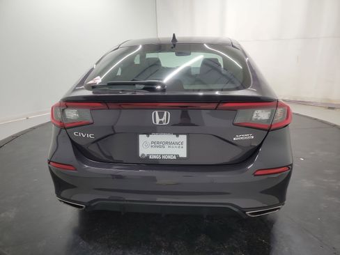 Certified 2024 Honda Civic Sport Touring image 8