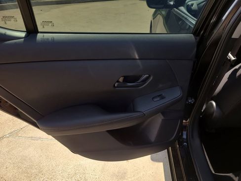 Certified 2025 Nissan Sentra SV image 12