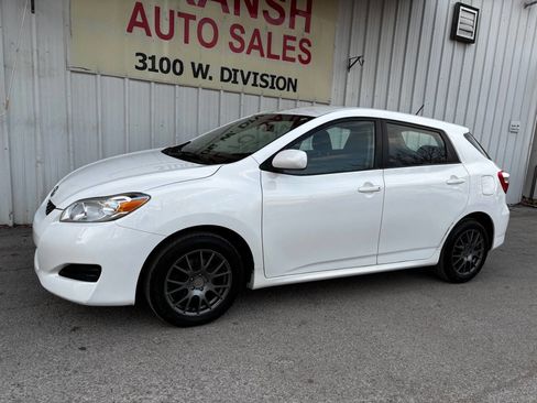 Used 2010 Toyota Matrix image 27