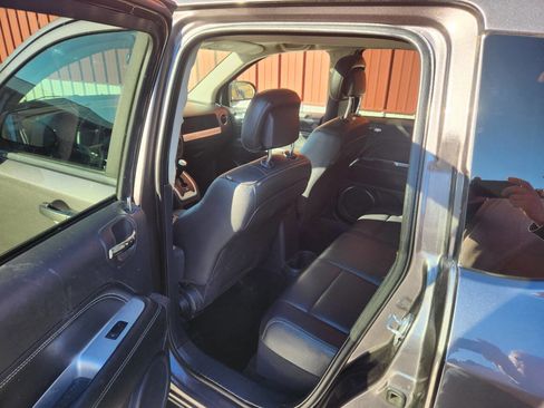 Used 2015 Jeep Compass High Altitude image 7