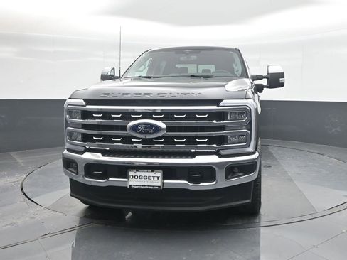 New 2026 Ford F250 4x4 Crew Cab Super Duty image 5