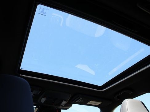 New 2025 Subaru Forester Limited image 30