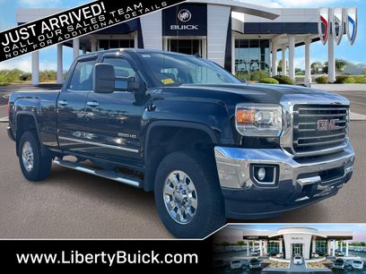 Used 2015 GMC Sierra 2500 SLT w/ SLT Preferred Package