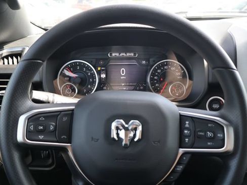 New 2026 RAM 1500 Express AWD/4WD image 16