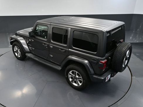 Used 2018 Jeep Wrangler Unlimited Sahara image 54