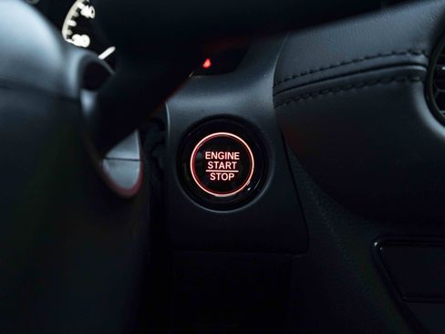 Used 2026 Honda HR-V LX image 25