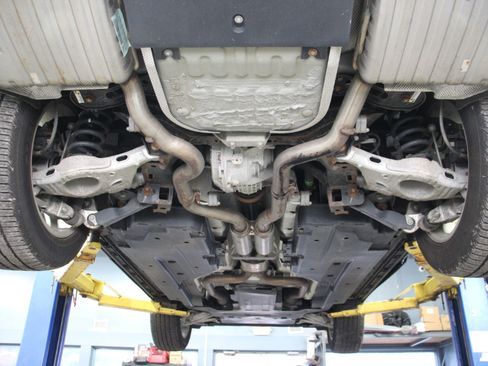 Used 2018 Jaguar F-PACE Prestige image 96