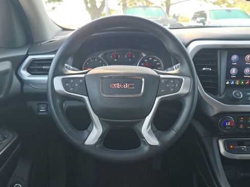 Certified 2023 GMC Acadia SLT image 13