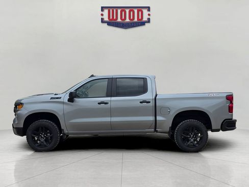 New 2026 Chevrolet Silverado 1500 Custom Trail Boss w/ LPO, Dark Essentials Package AWD/4WD image 4