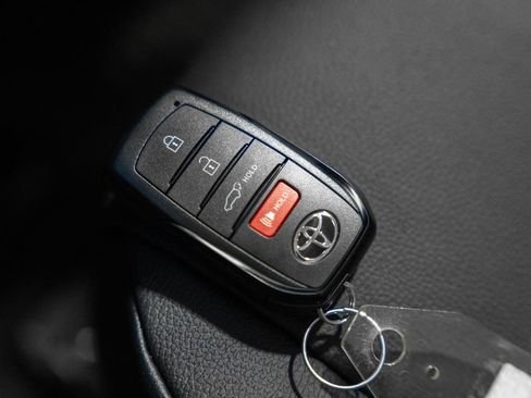 New 2026 Toyota Grand Highlander XLE image 43