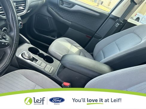 Used 2020 Ford Escape S image 16