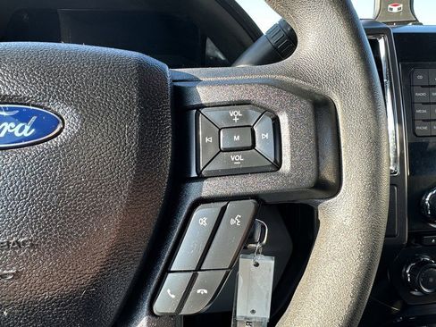 Used 2015 Ford F150 XLT image 25