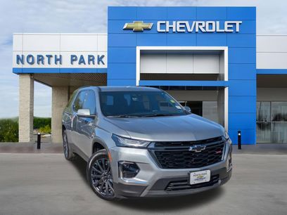 Used 2023 Chevrolet Traverse RS