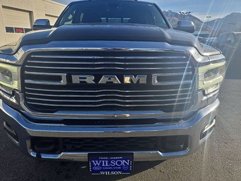 Used 2022 RAM 2500 Laramie image 29