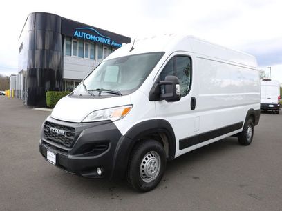 Used 2024 RAM ProMaster 2500 w/ Convenience Group