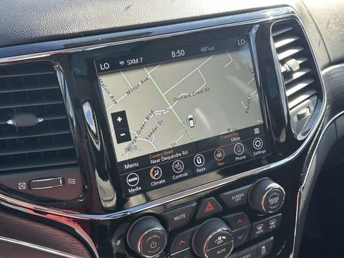 Used 2021 Jeep Grand Cherokee Summit w/ Platinum Series Group AWD/4WD image 33