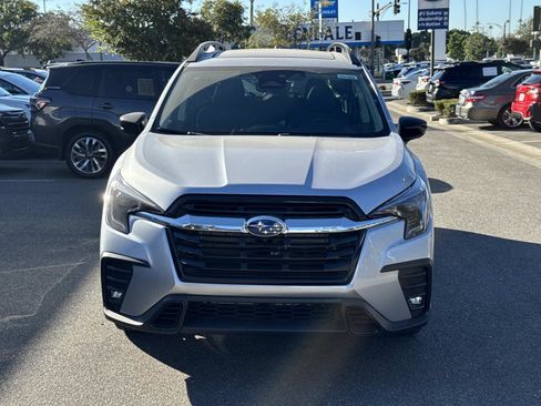 New 2026 Subaru Ascent Limited image 2