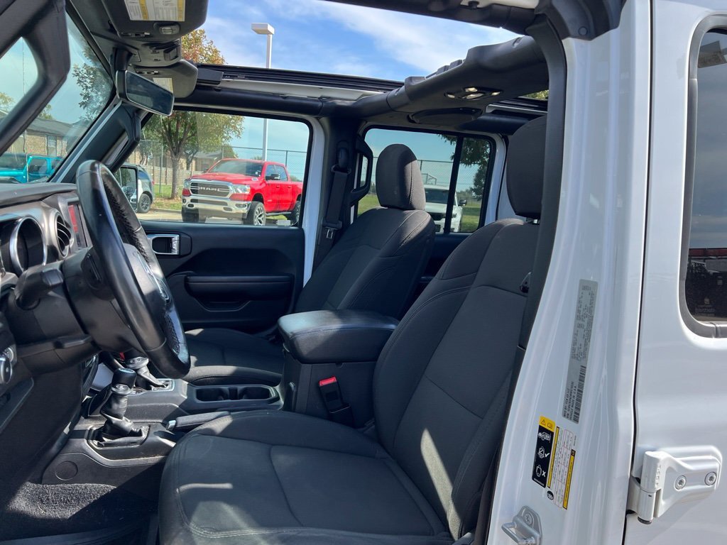 Used 2021 Jeep Wrangler Unlimited Sport w/ Sun And Sound Package AWD/4WD image 6