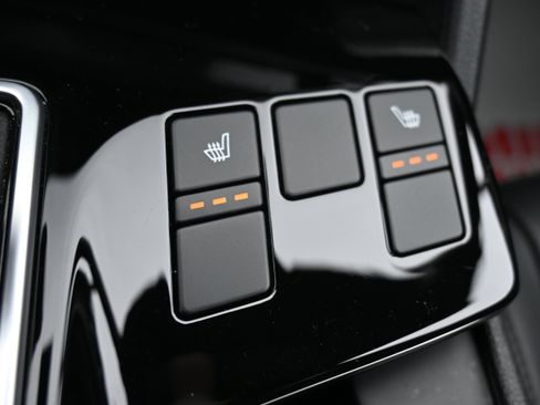 Used 2024 Kia Sportage X-Line w/ X-Line Premium Package image 31