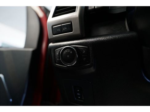 Used 2017 Ford F150 Lariat w/ Equipment Group 502A Luxury image 19