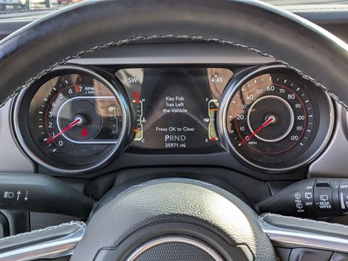 Used 2021 Jeep Wrangler Unlimited Rubicon image 19