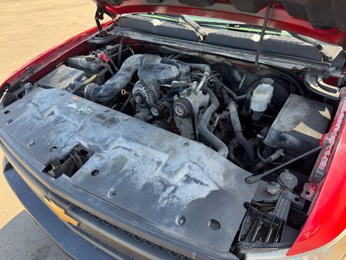 Used 2013 Chevrolet Silverado 1500 W/T RWD image 18