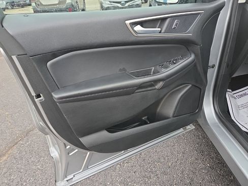 Used 2024 Ford Edge SEL image 10