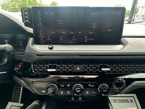 Used 2023 Honda Accord Sport image 13