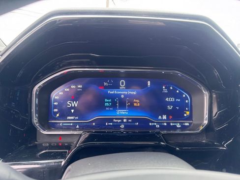 Used 2023 Chevrolet Silverado 1500 LT Trail Boss w/ Protection Package image 15