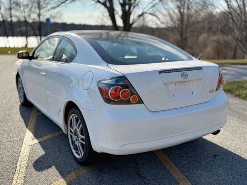 Used 2010 Scion tC FWD image 23