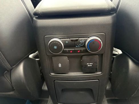 Used 2023 Ford Explorer Platinum w/ Technology Package image 14