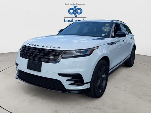 Used 2025 Land Rover Range Rover Velar Dynamic SE AWD/4WD image 2