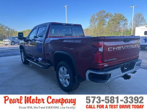 Used 2020 Chevrolet Silverado 2500 LTZ w/ LTZ Plus Package image 6
