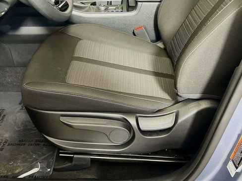 Used 2025 Kia Sorento LX image 20