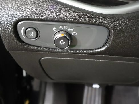 Used 2023 Chevrolet Malibu LS FWD image 30