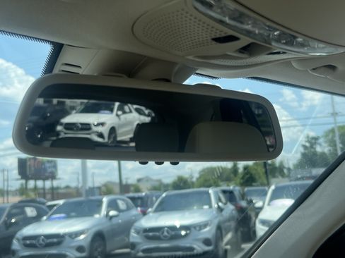Certified 2018 Mercedes-Benz GLC 300 image 27