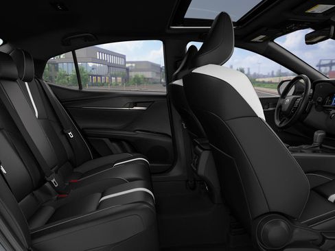 New 2026 Toyota Camry Hybrid AWD/4WD image 2