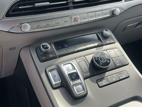 Used 2021 Hyundai Palisade SEL w/ Premium Package image 10