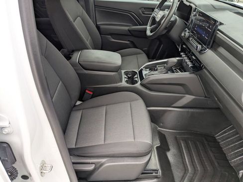 Used 2023 Chevrolet Colorado W/T w/ Advanced Trailering Package image 28