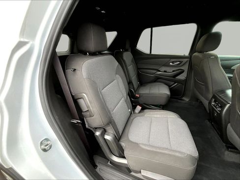 Used 2023 Chevrolet Traverse LT w/ LPO, Cargo Package AWD/4WD image 25