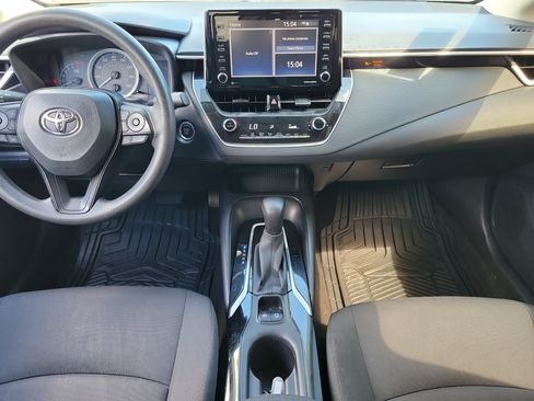 Used 2021 Toyota Corolla LE w/ LE Premium Package FWD image 18